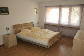 Swiss Star Zurich Oerlikon - Self Check-In Apartman Kültér fotó